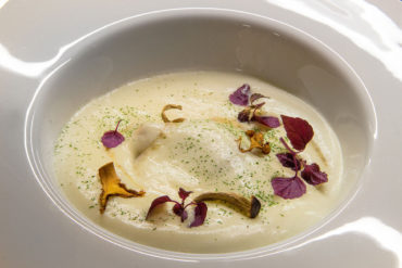 Roasted pumpkin, thyme and potatoes foam, porcini mushrooms cream and black truffle.