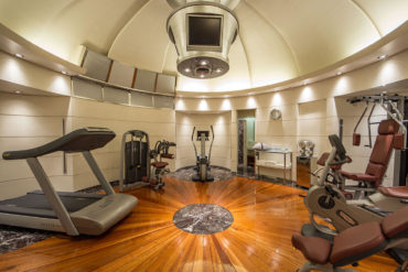 Gym at Hotel Majestic Roma
